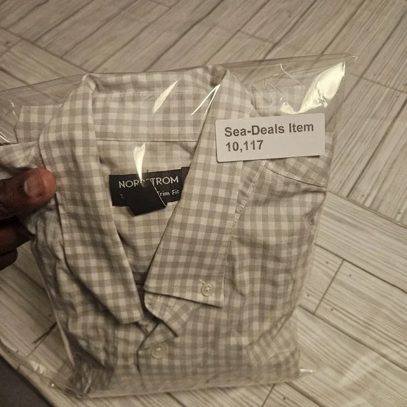 Nordstrom Shirt Mens Large Gray White Check Tech-Smart Trim Fit Button Up Pocket - Picture 7 of 7